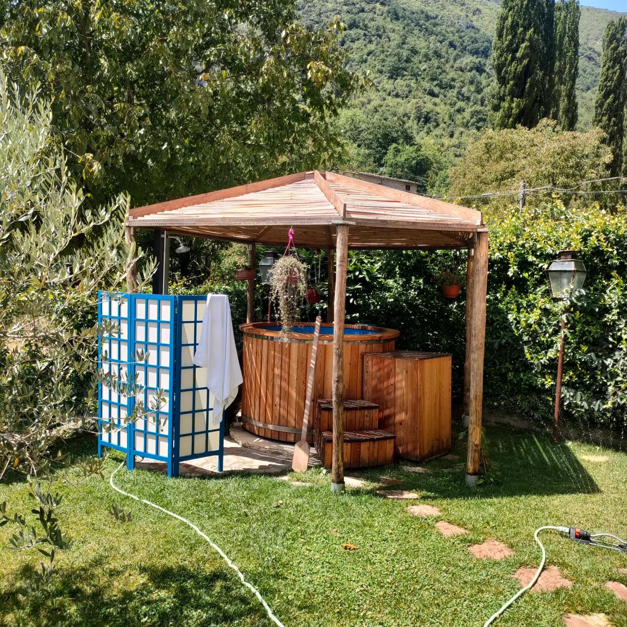 Appartement Umbria Valnerina , Il Tartuffo, Near Spoleto à Scheggino Extérieur photo